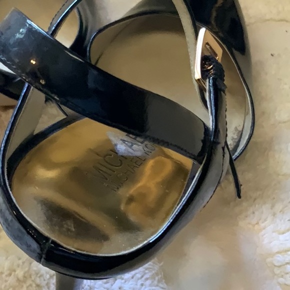 Michael Kors shoes - Picture 4 of 5